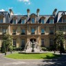 Романтичный Париж и изысканный стиль в Saint James Paris!