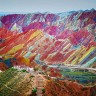 Как попасть на другую планету, не покидая Земли: разноцветные горы Чжанъе Данксиа.